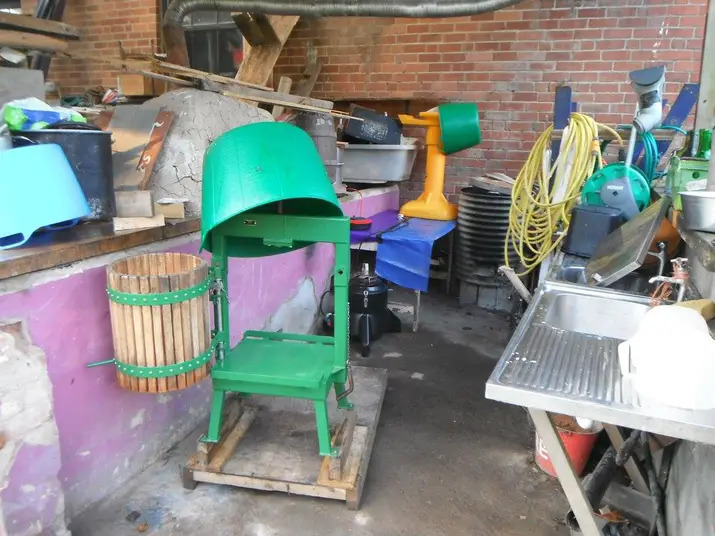 Apple press